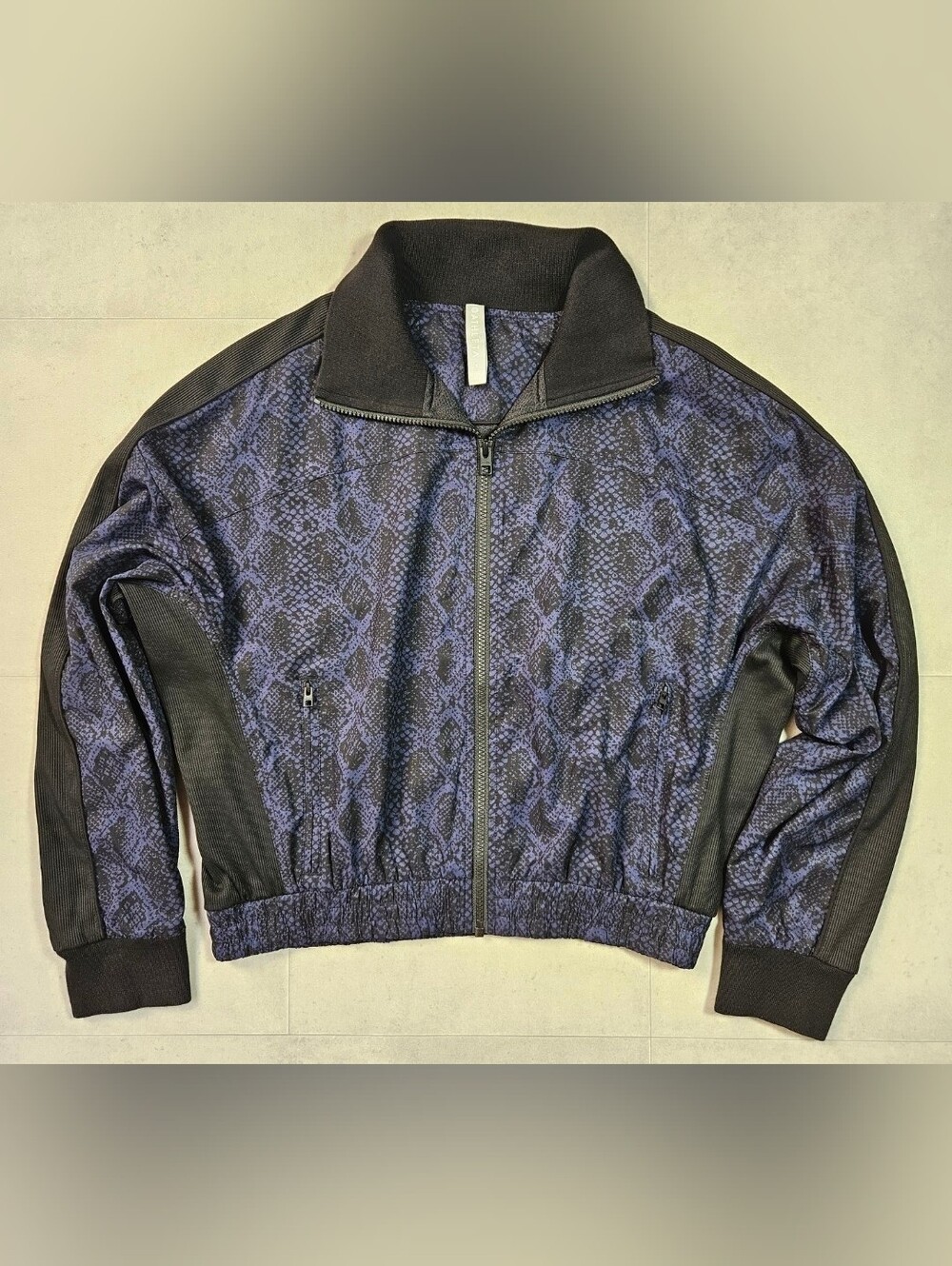 Athleta Brooklyn Track Bomber Jacket Full Zip Snake Print Size Small